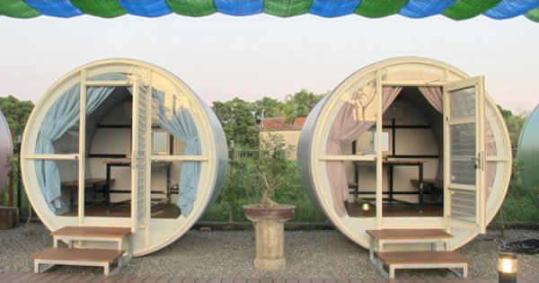 特色民宿:小型鋼構屋-圓筒水管造型-春天淡雅風格